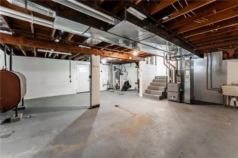 527 South Market Street, 15320, PA 15320, 3 Bedrooms Bedrooms, ,2.2 BathroomsBathrooms,Residential,For Sale,South Market Street,0,1711177