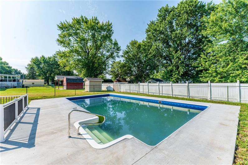 527 South Market Street, 15320, PA 15320, 3 Bedrooms Bedrooms, ,2.2 BathroomsBathrooms,Residential,For Sale,South Market Street,0,1711177