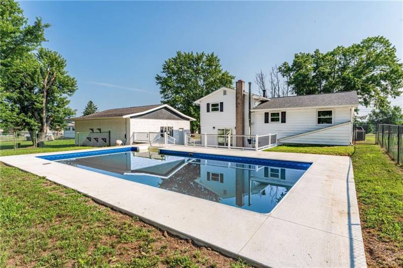 527 South Market Street, 15320, PA 15320, 3 Bedrooms Bedrooms, ,2.2 BathroomsBathrooms,Residential,For Sale,South Market Street,0,1711177