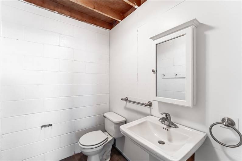1/2 Bath in Garage