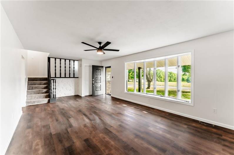 527 South Market Street, 15320, PA 15320, 3 Bedrooms Bedrooms, ,2.2 BathroomsBathrooms,Residential,For Sale,South Market Street,0,1711177