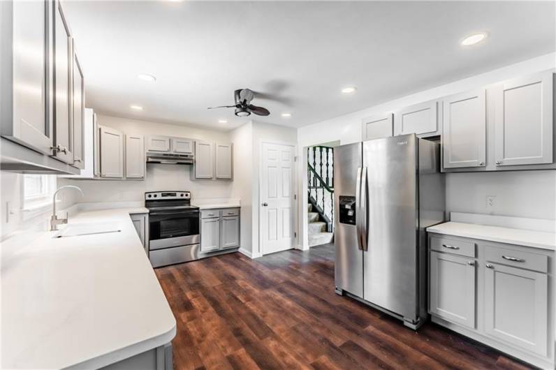527 South Market Street, 15320, PA 15320, 3 Bedrooms Bedrooms, ,2.2 BathroomsBathrooms,Residential,For Sale,South Market Street,0,1711177