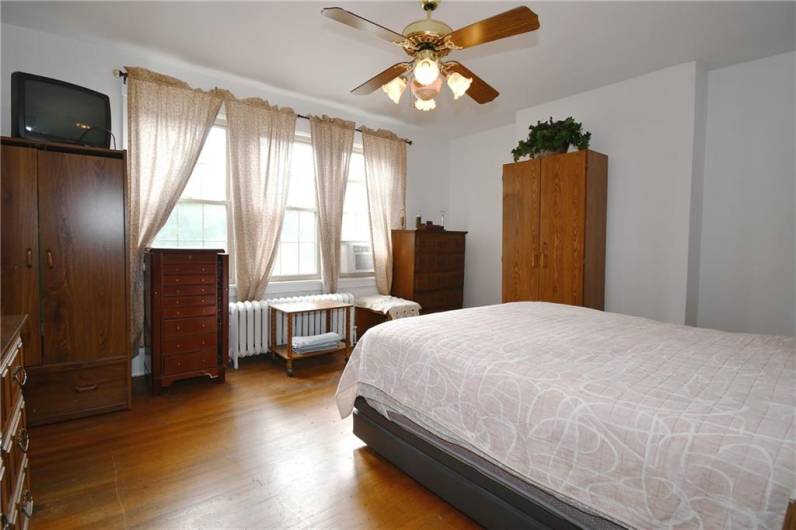 2464-Main Bedroom facing Frick Park and with lots of natural light