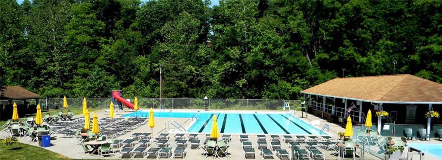 Rose Garden Pool