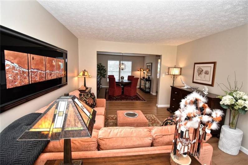121 Sedeca Dr, Canonsburg, PA 15317, 3 Bedrooms Bedrooms, 8 Rooms Rooms,2 BathroomsBathrooms,Residential,For Sale,Sedeca Dr,1711221