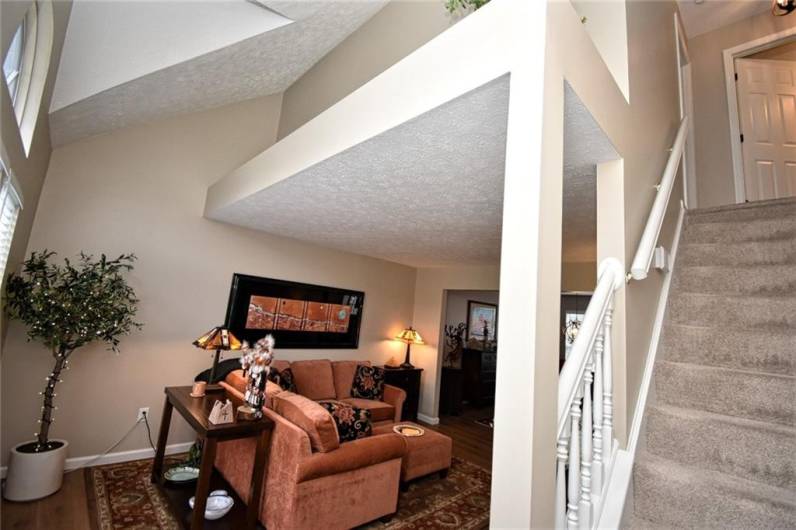 121 Sedeca Dr, Canonsburg, PA 15317, 3 Bedrooms Bedrooms, 8 Rooms Rooms,2 BathroomsBathrooms,Residential,For Sale,Sedeca Dr,1711221