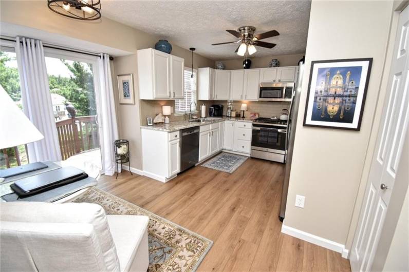 121 Sedeca Dr, Canonsburg, PA 15317, 3 Bedrooms Bedrooms, 8 Rooms Rooms,2 BathroomsBathrooms,Residential,For Sale,Sedeca Dr,1711221