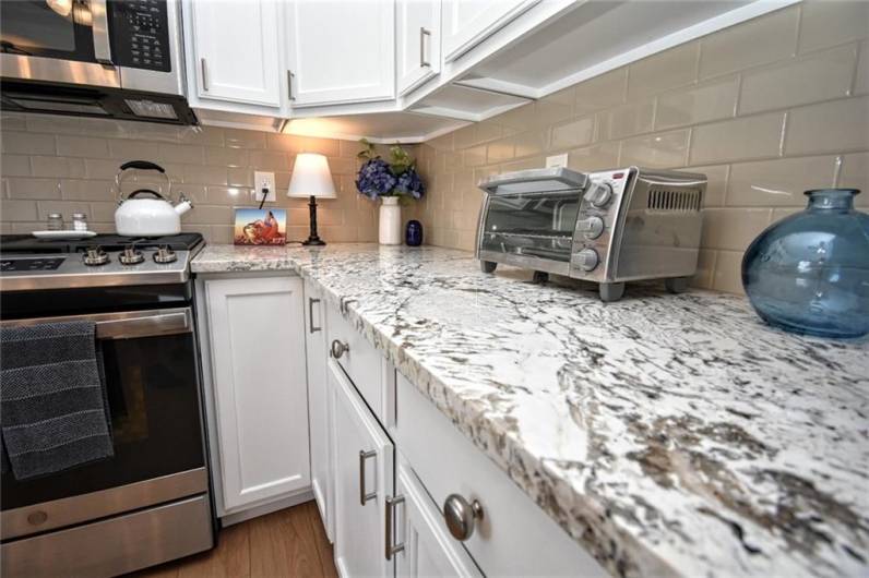121 Sedeca Dr, Canonsburg, PA 15317, 3 Bedrooms Bedrooms, 8 Rooms Rooms,2 BathroomsBathrooms,Residential,For Sale,Sedeca Dr,1711221