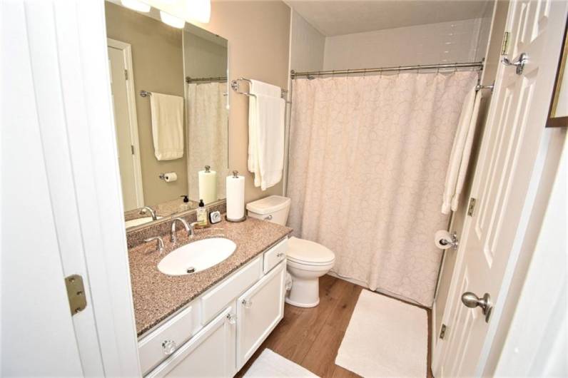 121 Sedeca Dr, Canonsburg, PA 15317, 3 Bedrooms Bedrooms, 8 Rooms Rooms,2 BathroomsBathrooms,Residential,For Sale,Sedeca Dr,1711221