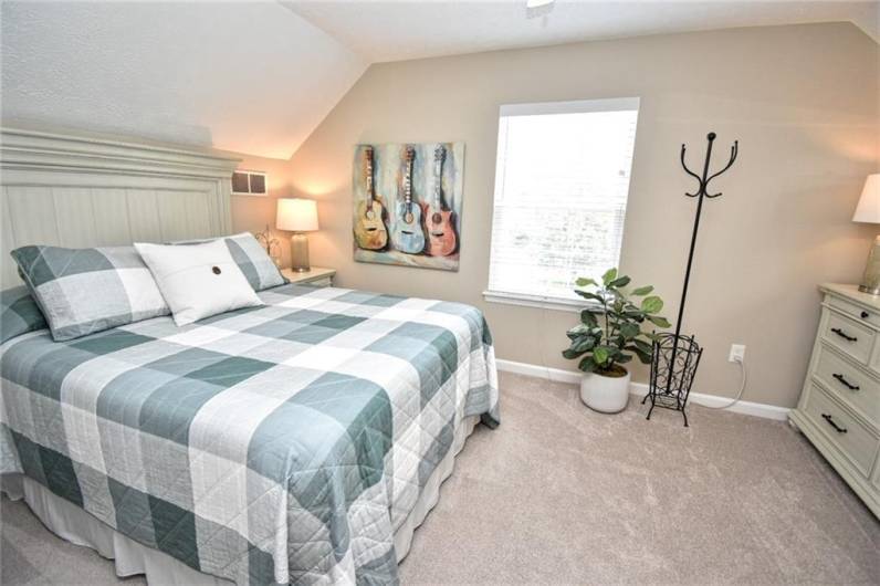 121 Sedeca Dr, Canonsburg, PA 15317, 3 Bedrooms Bedrooms, 8 Rooms Rooms,2 BathroomsBathrooms,Residential,For Sale,Sedeca Dr,1711221