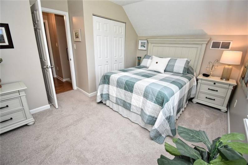 121 Sedeca Dr, Canonsburg, PA 15317, 3 Bedrooms Bedrooms, 8 Rooms Rooms,2 BathroomsBathrooms,Residential,For Sale,Sedeca Dr,1711221