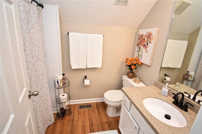 121 Sedeca Dr, Canonsburg, PA 15317, 3 Bedrooms Bedrooms, 8 Rooms Rooms,2 BathroomsBathrooms,Residential,For Sale,Sedeca Dr,1711221