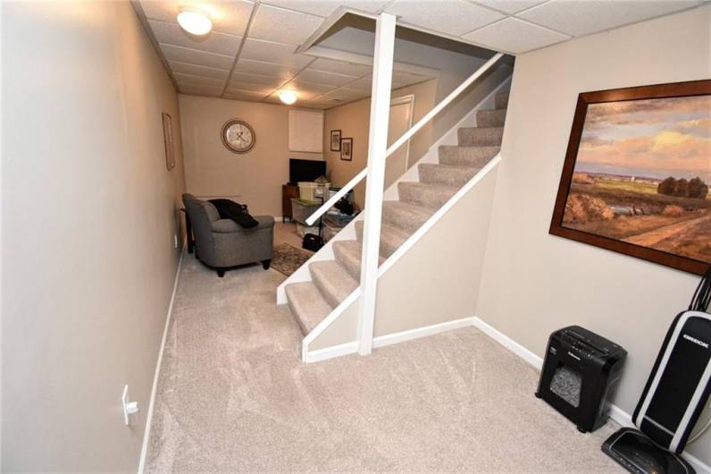 121 Sedeca Dr, Canonsburg, PA 15317, 3 Bedrooms Bedrooms, 8 Rooms Rooms,2 BathroomsBathrooms,Residential,For Sale,Sedeca Dr,1711221