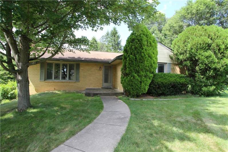 Quality Built Level Entry Brick Ranch on Dead End Street