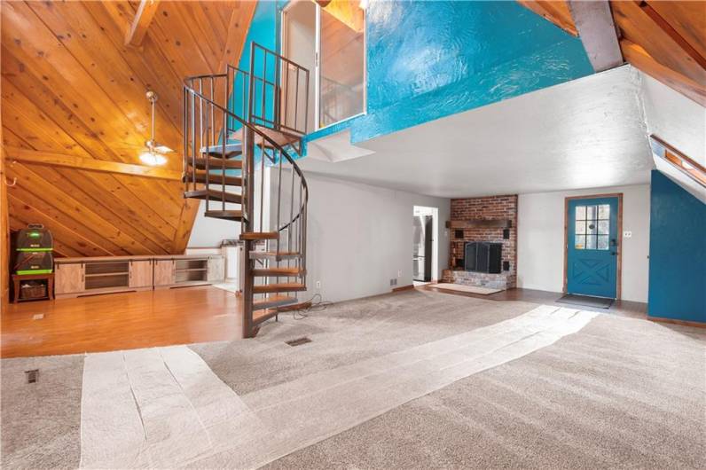 300 Lakeside Drive North, Canonsburg, PA 15317, 4 Bedrooms Bedrooms, 9 Rooms Rooms,3 BathroomsBathrooms,Residential,For Sale,Lakeside Drive North,1683572