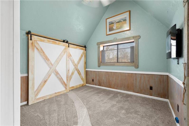 300 Lakeside Drive North, Canonsburg, PA 15317, 4 Bedrooms Bedrooms, 9 Rooms Rooms,3 BathroomsBathrooms,Residential,For Sale,Lakeside Drive North,1683572