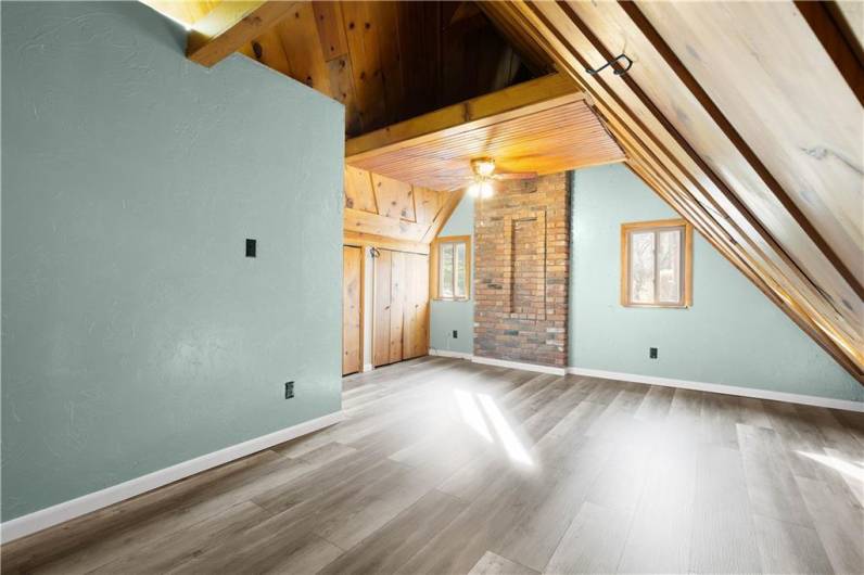 300 Lakeside Drive North, Canonsburg, PA 15317, 4 Bedrooms Bedrooms, 9 Rooms Rooms,3 BathroomsBathrooms,Residential,For Sale,Lakeside Drive North,1683572