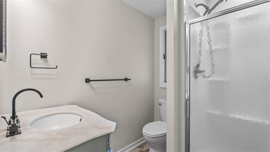 341 MCMURRAY RD, McMurray, PA 15317, 3 Bedrooms Bedrooms, 9 Rooms Rooms,3 BathroomsBathrooms,Residential,For Sale,MCMURRAY RD,0,1711205