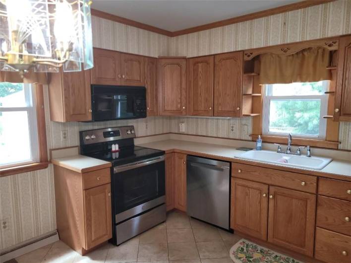 Newer Stainless Appliances