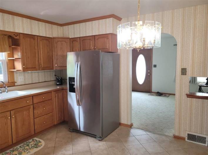 Eat-in Kitchen Area