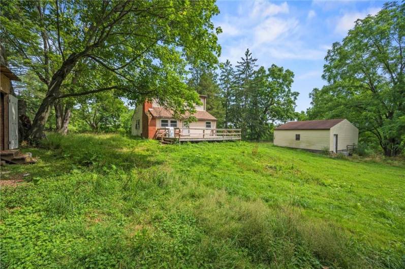 32 Spring Hill Ln, New Castle, PA 16101, 3 Bedrooms Bedrooms, 8 Rooms Rooms,2 BathroomsBathrooms,Residential,For Sale,Spring Hill Ln,1711521