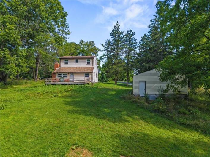 32 Spring Hill Ln, New Castle, PA 16101, 3 Bedrooms Bedrooms, 8 Rooms Rooms,2 BathroomsBathrooms,Residential,For Sale,Spring Hill Ln,1711521
