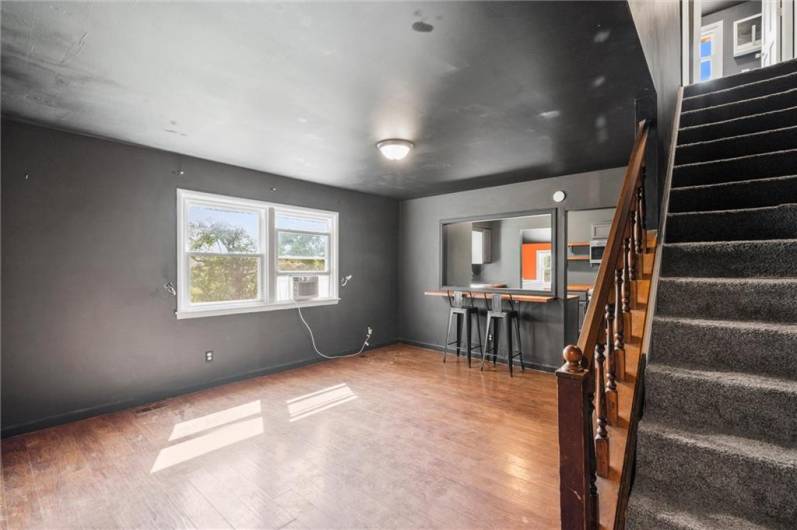 32 Spring Hill Ln, New Castle, PA 16101, 3 Bedrooms Bedrooms, 8 Rooms Rooms,2 BathroomsBathrooms,Residential,For Sale,Spring Hill Ln,1711521