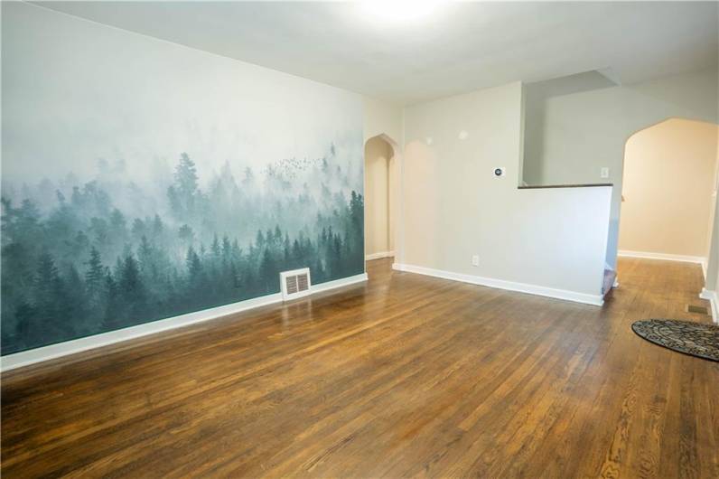 130 6th Ave, Pittsburgh, PA 15229, 3 Bedrooms Bedrooms, 7 Rooms Rooms,2 BathroomsBathrooms,Residential,For Sale,6th Ave,0,1711523