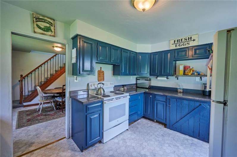 439 Fort Cherry Rd, Mc Donald, PA 15057, 3 Bedrooms Bedrooms, ,1 BathroomBathrooms,Residential,For Sale,Fort Cherry Rd,1711528