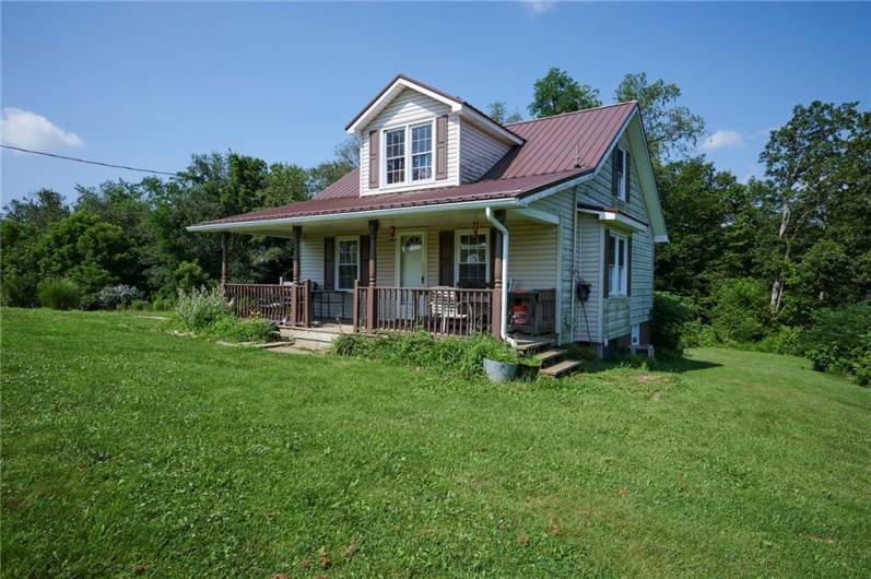 439 Fort Cherry Rd, Mc Donald, PA 15057, 3 Bedrooms Bedrooms, ,1 BathroomBathrooms,Residential,For Sale,Fort Cherry Rd,1711528