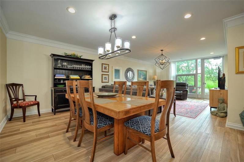 5100 5th Avenue, Pittsburgh, PA 15232, 2 Bedrooms Bedrooms, ,2 BathroomsBathrooms,Residential,For Sale,5th Avenue,1711533