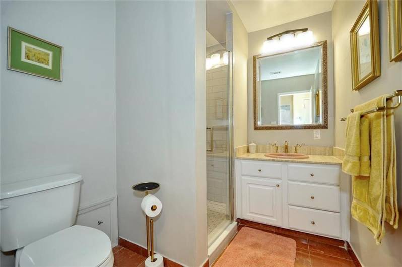 5100 5th Avenue, Pittsburgh, PA 15232, 2 Bedrooms Bedrooms, ,2 BathroomsBathrooms,Residential,For Sale,5th Avenue,1711533