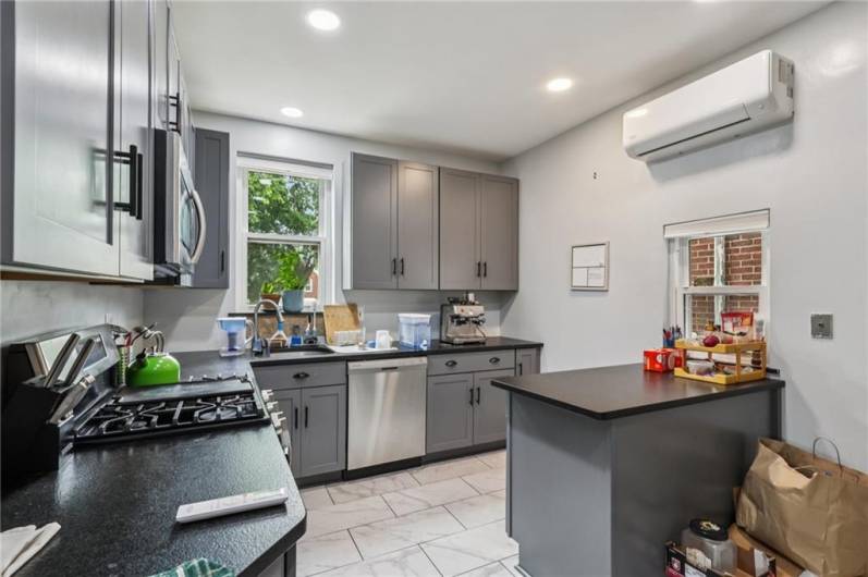 1052 Welfer St, Pittsburgh, PA 15217, 4 Bedrooms Bedrooms, ,2 BathroomsBathrooms,Residential,For Sale,Welfer St,1711563