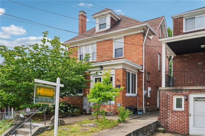 1052 Welfer St, Pittsburgh, PA 15217, 4 Bedrooms Bedrooms, ,2 BathroomsBathrooms,Residential,For Sale,Welfer St,1711563