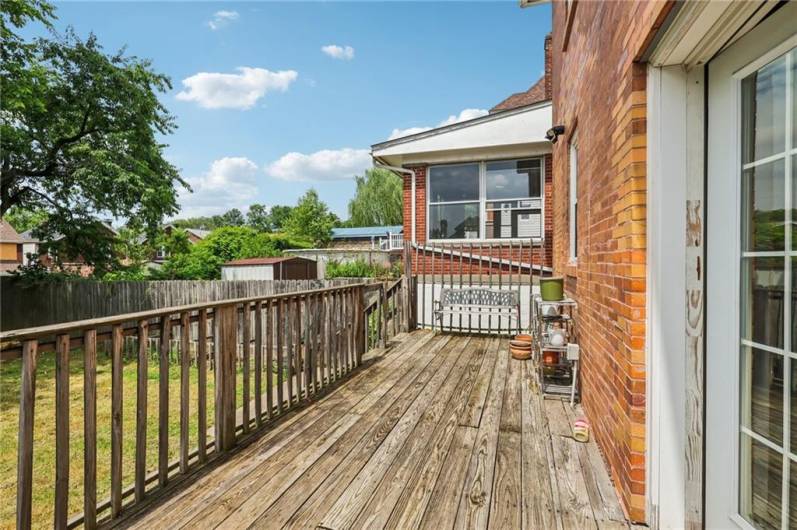 1052 Welfer St, Pittsburgh, PA 15217, 4 Bedrooms Bedrooms, ,2 BathroomsBathrooms,Residential,For Sale,Welfer St,1711563