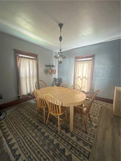 40 Lake St, Stoneboro, PA 16153, 5 Bedrooms Bedrooms, 12 Rooms Rooms,2 BathroomsBathrooms,Residential,For Sale,Lake St,1711568