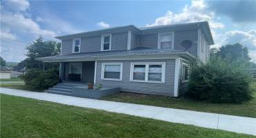 40 Lake St, Stoneboro, PA 16153, 5 Bedrooms Bedrooms, 12 Rooms Rooms,2 BathroomsBathrooms,Residential,For Sale,Lake St,1711568