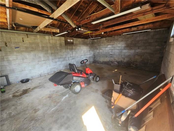 413 2nd Ave, Cadogan, PA 16212, 2 Bedrooms Bedrooms, 4 Rooms Rooms,1 BathroomBathrooms,Residential,For Sale,2nd Ave,1711570