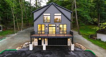 16756 Treasure Lake Road, DuBois, PA 15801, 4 Bedrooms Bedrooms, ,3.1 BathroomsBathrooms,Residential,For Sale,Treasure Lake Road,1711571