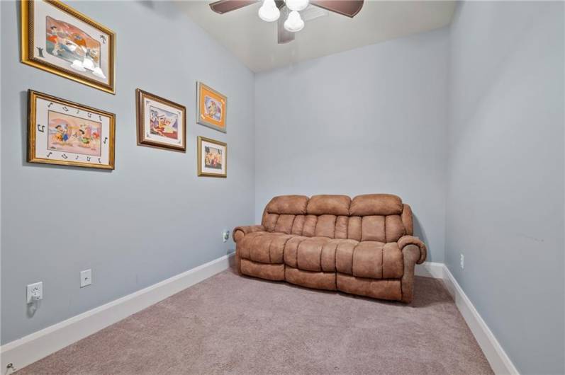 301 5th Ave, Pittsburgh, PA 15222, 2 Bedrooms Bedrooms, 7 Rooms Rooms,2 BathroomsBathrooms,Residential,For Sale,5th Ave,1711576