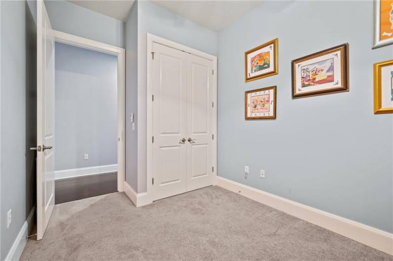 301 5th Ave, Pittsburgh, PA 15222, 2 Bedrooms Bedrooms, 7 Rooms Rooms,2 BathroomsBathrooms,Residential,For Sale,5th Ave,1711576