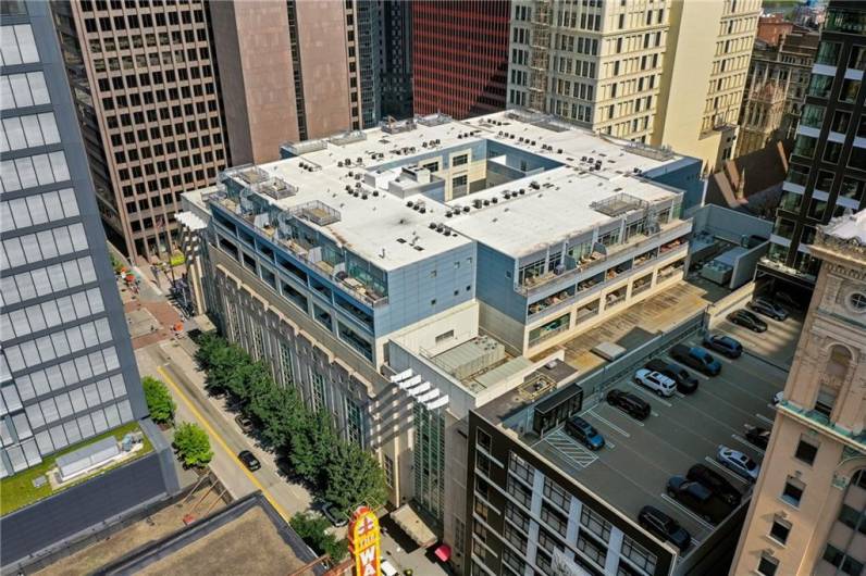 301 5th Ave, Pittsburgh, PA 15222, 2 Bedrooms Bedrooms, 7 Rooms Rooms,2 BathroomsBathrooms,Residential,For Sale,5th Ave,1711576