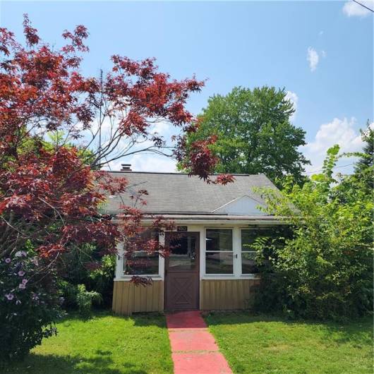 1602 National St, New Castle, PA 16101, 3 Bedrooms Bedrooms, 6 Rooms Rooms,1 BathroomBathrooms,Residential,For Sale,National St,1711577