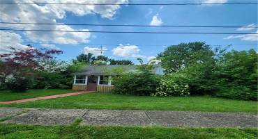 1602 National St, New Castle, PA 16101, 3 Bedrooms Bedrooms, 6 Rooms Rooms,1 BathroomBathrooms,Residential,For Sale,National St,1711577