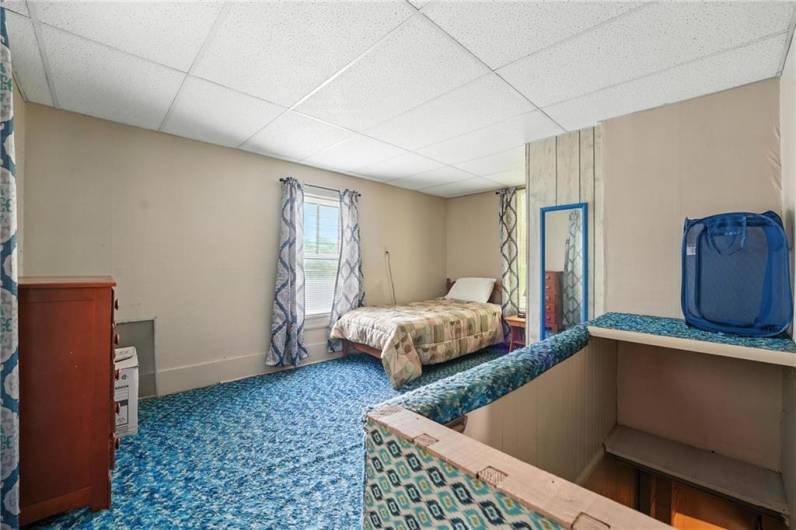 339 E Market St, Mercer, PA 16137, 3 Bedrooms Bedrooms, ,1.1 BathroomsBathrooms,Residential,For Sale,E Market St,1711578