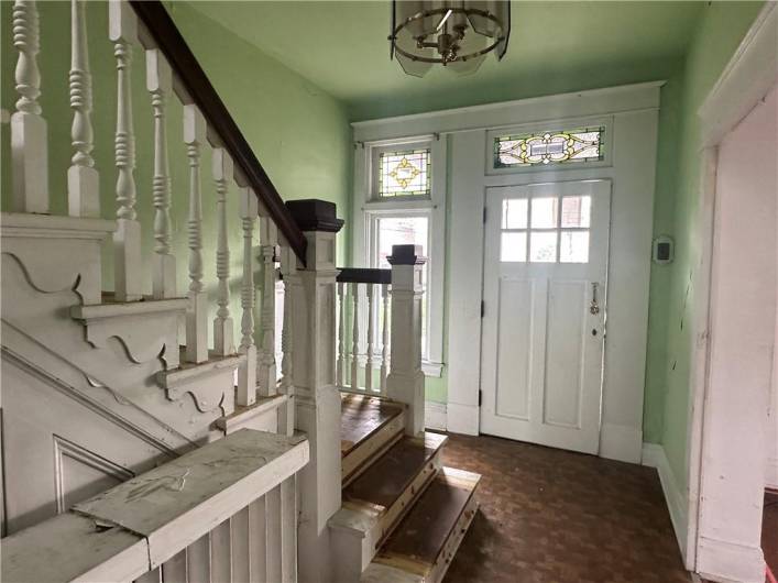 1532 Orangewood Ave, Pittsburgh, PA 15216, 3 Bedrooms Bedrooms, 8 Rooms Rooms,1 BathroomBathrooms,Residential,For Sale,Orangewood Ave,1711584