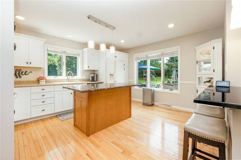 652 Cheyenne Trl, Mercer, PA 16137, 3 Bedrooms Bedrooms, ,2.1 BathroomsBathrooms,Residential,For Sale,Cheyenne Trl,0,1711604