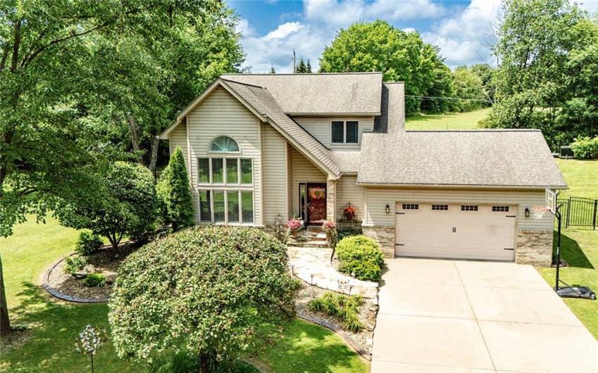 652 Cheyenne Trl, Mercer, PA 16137, 3 Bedrooms Bedrooms, ,2.1 BathroomsBathrooms,Residential,For Sale,Cheyenne Trl,0,1711604