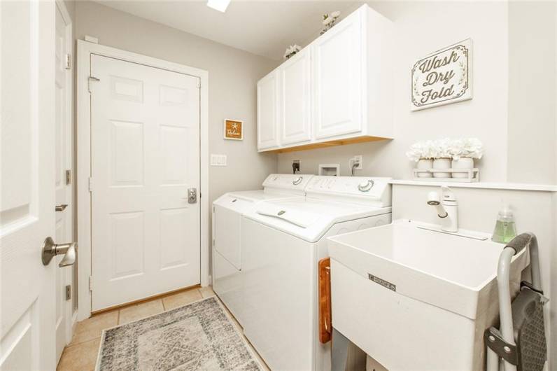 652 Cheyenne Trl, Mercer, PA 16137, 3 Bedrooms Bedrooms, ,2.1 BathroomsBathrooms,Residential,For Sale,Cheyenne Trl,0,1711604