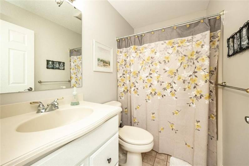 652 Cheyenne Trl, Mercer, PA 16137, 3 Bedrooms Bedrooms, ,2.1 BathroomsBathrooms,Residential,For Sale,Cheyenne Trl,0,1711604